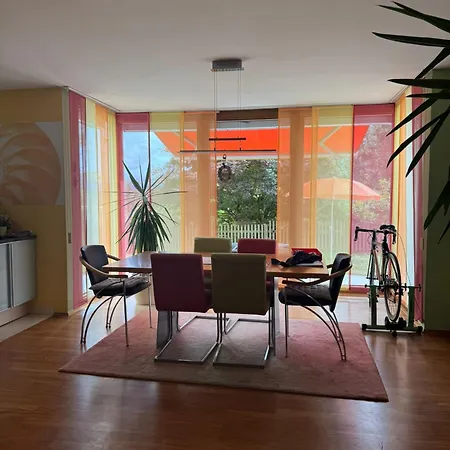 Apartman Racehouse 4 Schlafzimmer