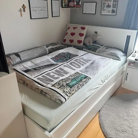 Racehouse 4 Schlafzimmer Apartman *